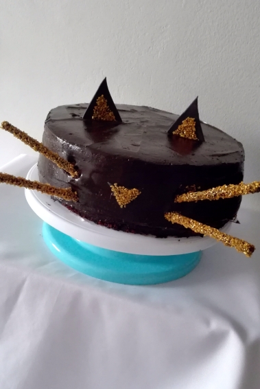 black-cat-cake-for-halloween.jpg?w=379&h